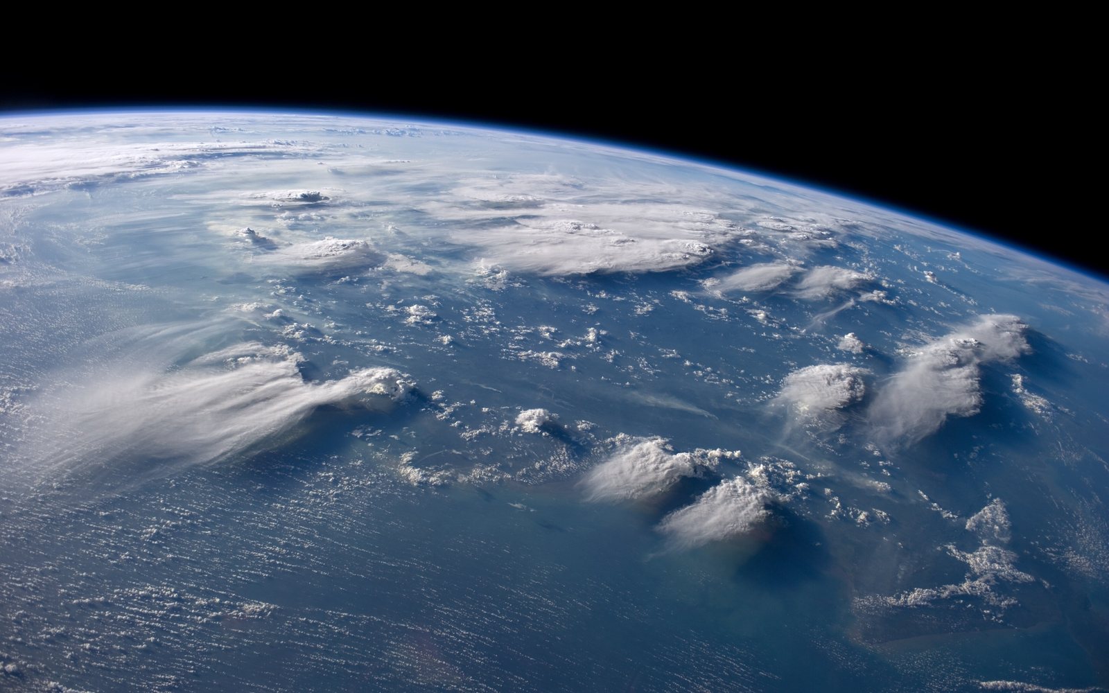 Earth's limb from the ISS, cover for TerraGuard